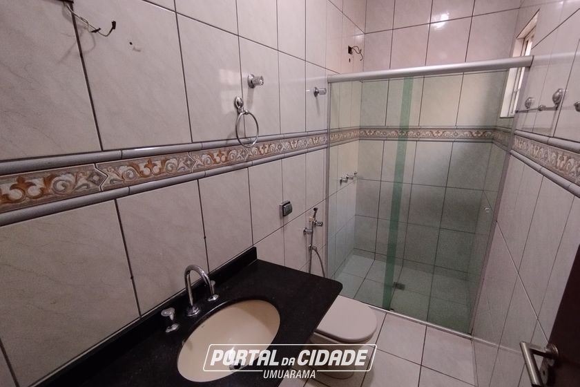 Casa &agrave; venda - 144m&sup2; - ZONA III