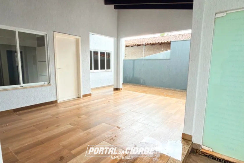 Sobrado &agrave; venda - 180m&sup2; - Zona I