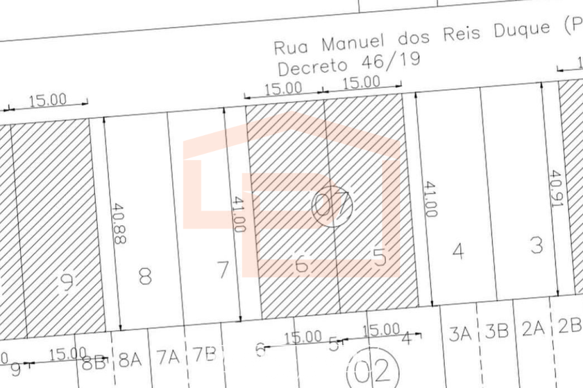 Terreno &agrave; venda - 615m&sup2; - Jardim  Santiago