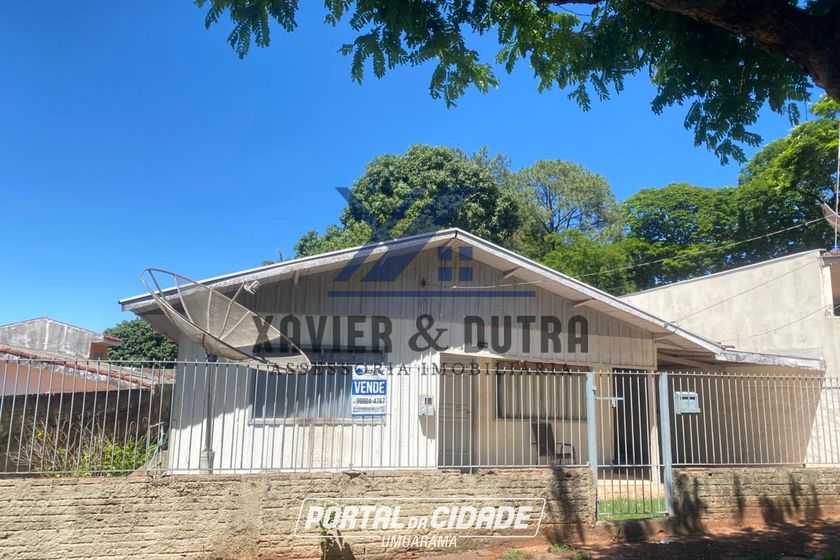 Terreno &agrave; venda - 225m&sup2; - Jardim Igua&ccedil;u