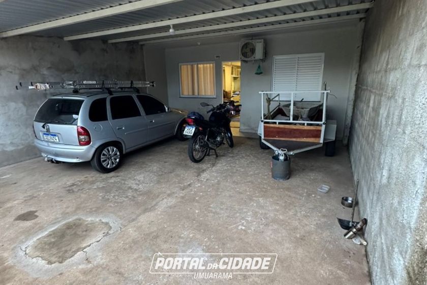 Casa &agrave; venda - 95m&sup2; - PARQUE COLINA VERDE