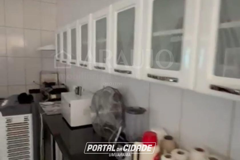 Sobrado &agrave; venda - 600m&sup2; - Centro
