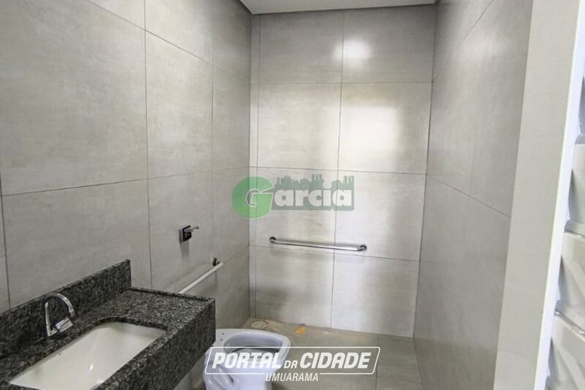 Sal&atilde;o Comercial para alugar - 180m&sup2; - Parque Colina Verde