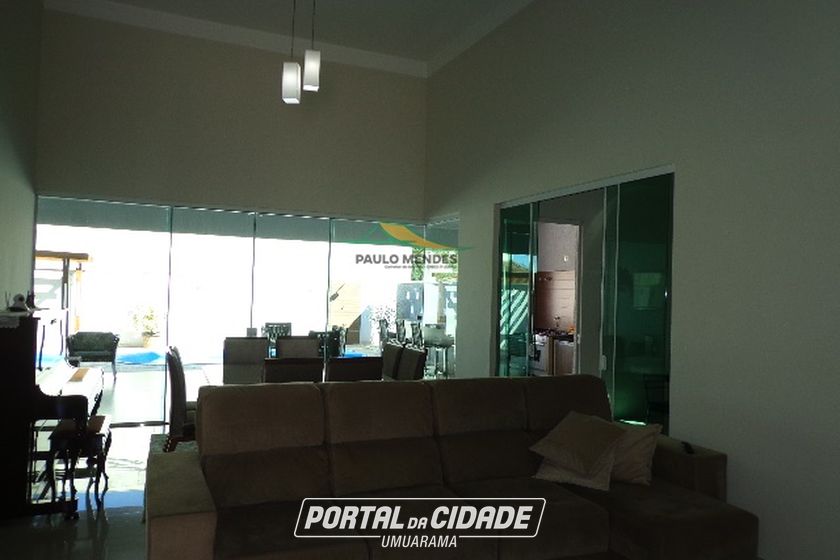 Casa &agrave; venda - 233m&sup2; - JARDIM TAMOIO