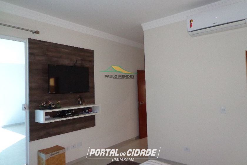 Casa &agrave; venda - 233m&sup2; - JARDIM TAMOIO