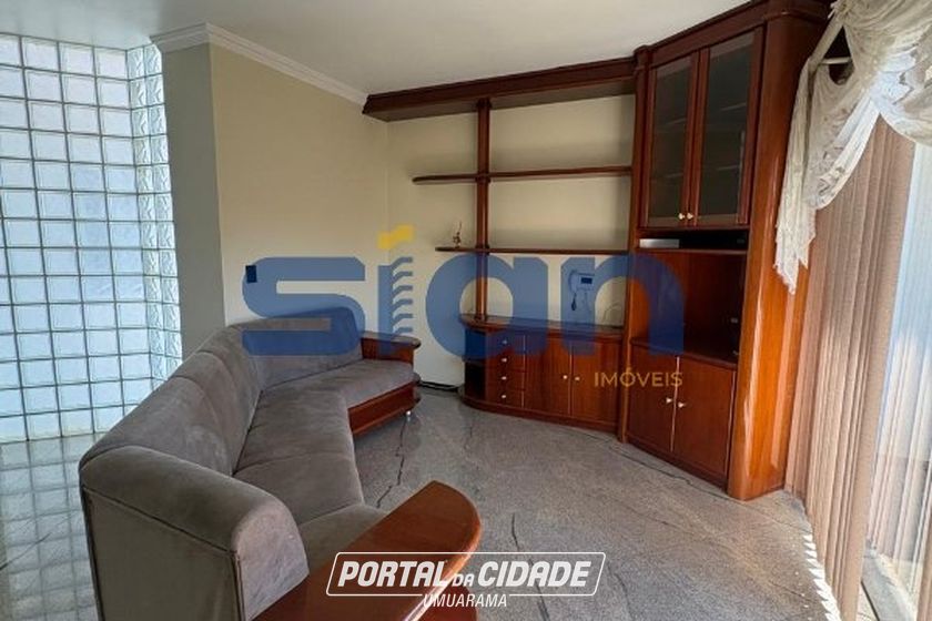 Casa para alugar - 350m&sup2; - Zona III