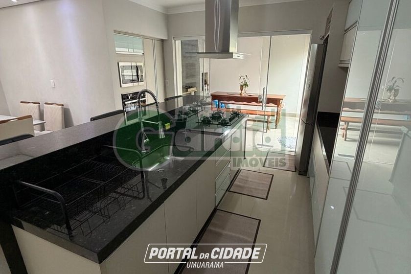 Casa &agrave; venda - 200m&sup2; - Zona I