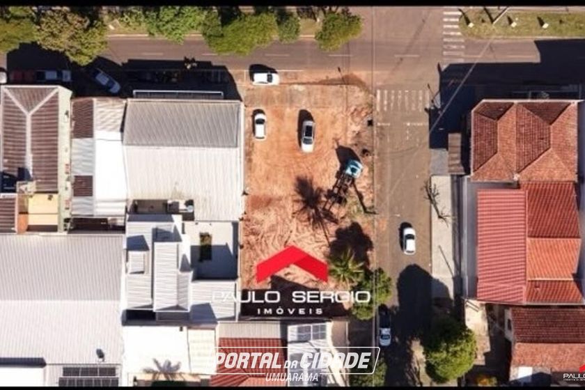 Terreno &agrave; venda - 450m&sup2; - Jardim Igua&ccedil;u