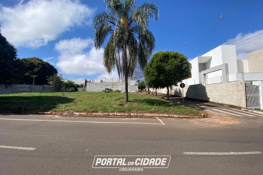Terreno &agrave; venda - 418m&sup2; - Parque Presidente