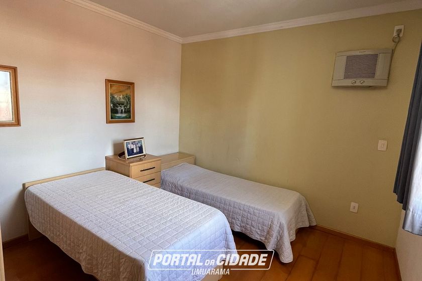 Sobrado &agrave; venda - 188m&sup2; - ZONA 2-A
