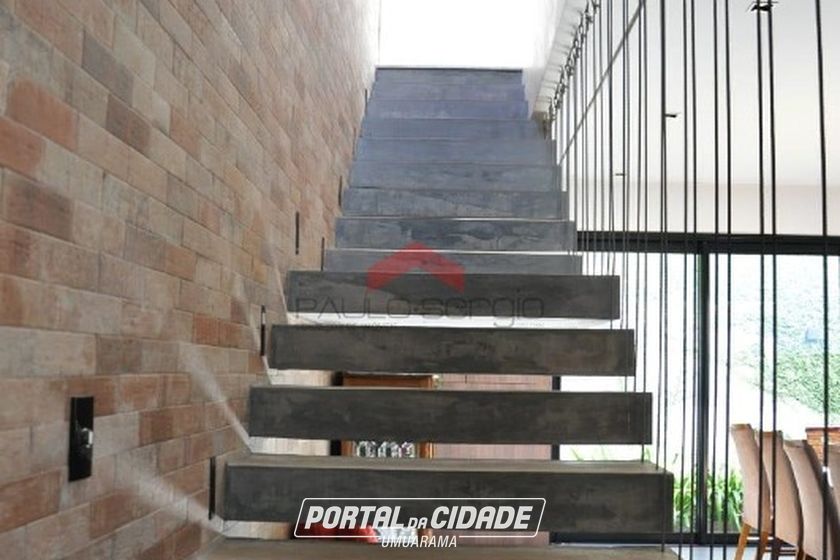 Sobrado &agrave; venda - 342m&sup2; - Conjunto Residencial Portal das &Aacute;guas