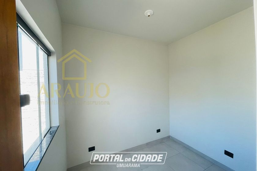 Casa &agrave; venda - 62m&sup2; - Jardim Sakai