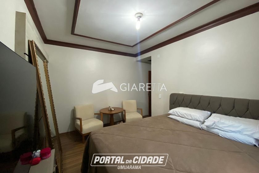 Casa &agrave; venda - 196m&sup2; - JARDIM GISELA
