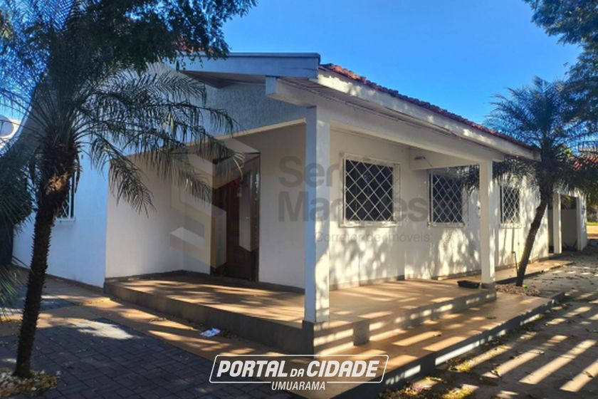 Casa &agrave; venda - 675m&sup2; - Centro