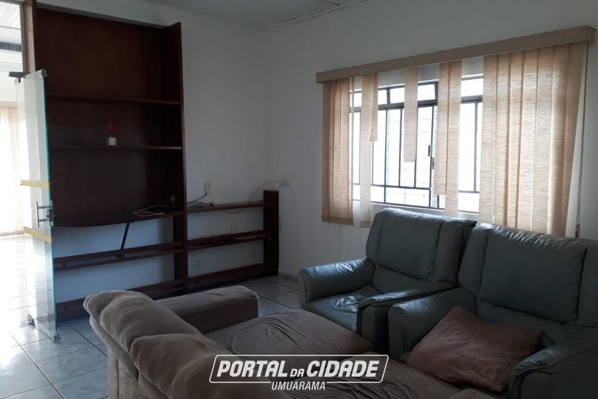 Casa &agrave; venda - 244m&sup2; - Zona I