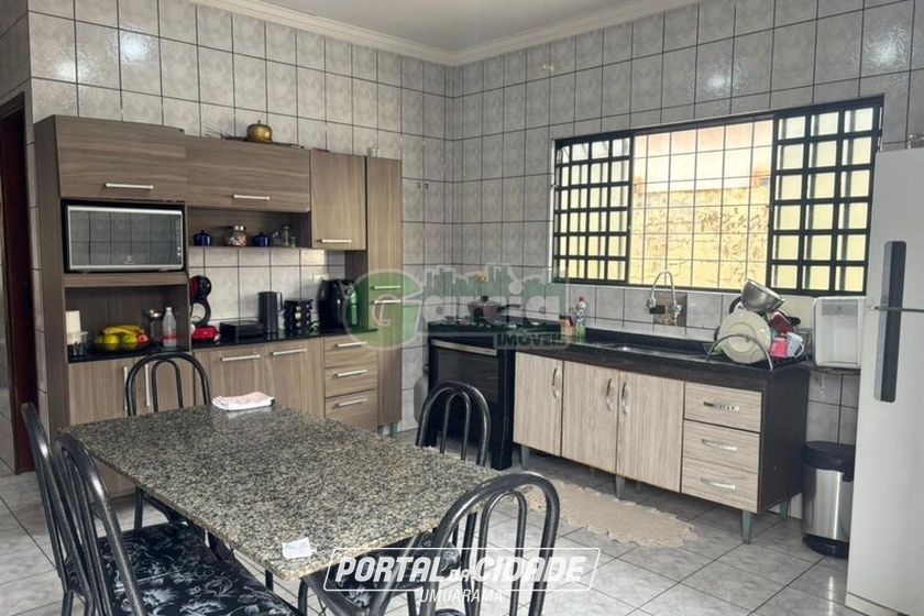Casa &agrave; venda - 161m&sup2; - Zona IV