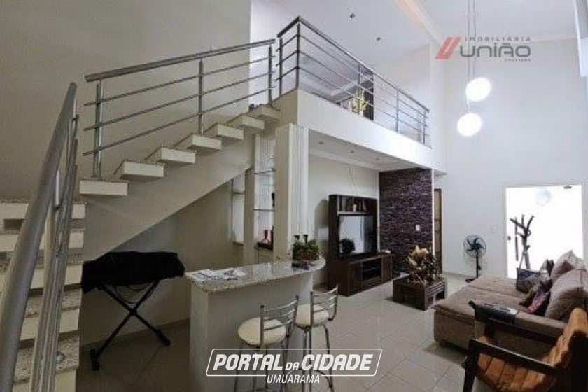 Casa &agrave; venda - 292m&sup2; - Zona III