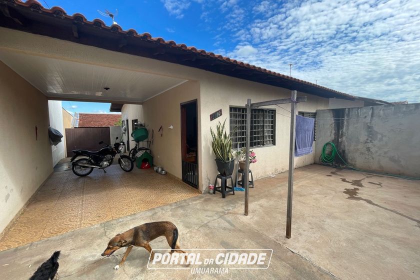 Casa &agrave; venda - 177m&sup2; - JARDIM PETROPOLIS