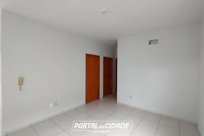 Casa para alugar - 590m&sup2; - ZONA VI