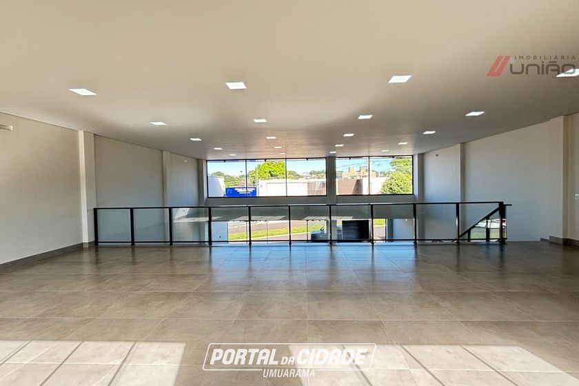 Sal&atilde;o Comercial para alugar - 358m&sup2; - Parque Residencial da G&aacute;vea