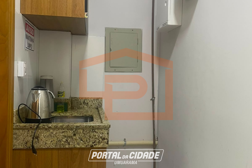 Sala Comercial para alugar - 6m&sup2; - Zona III