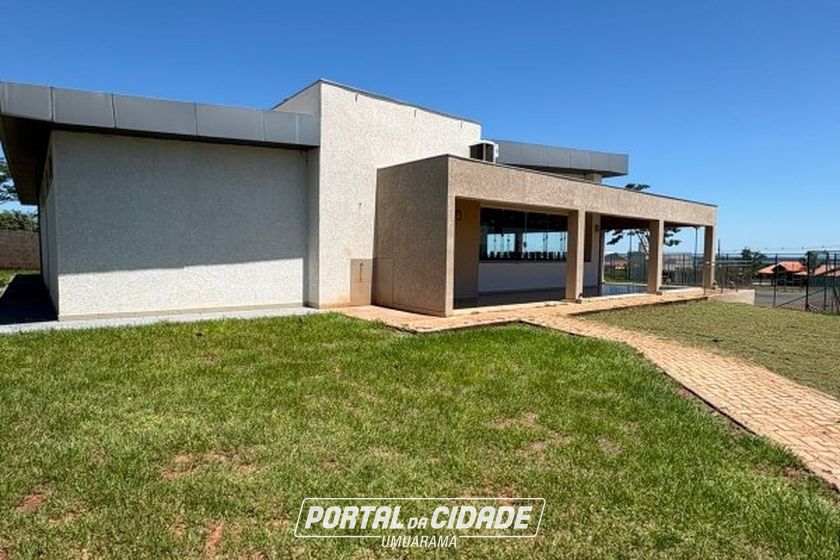 Terreno &agrave; venda - 450m&sup2; - Porto Cobrinco II