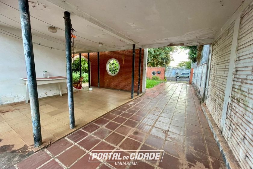 Casa &agrave; venda - 544m&sup2; - ZONA I