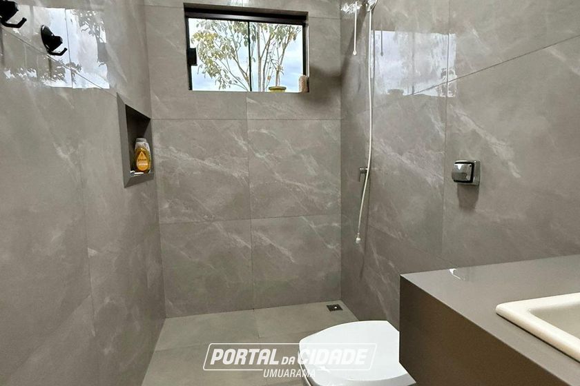 Ch&aacute;cara &agrave; venda - 400m&sup2; - Gleba Figueira