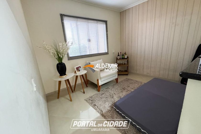 Sobrado &agrave; venda - 200m&sup2; - Jardim dos P&aacute;ssaros