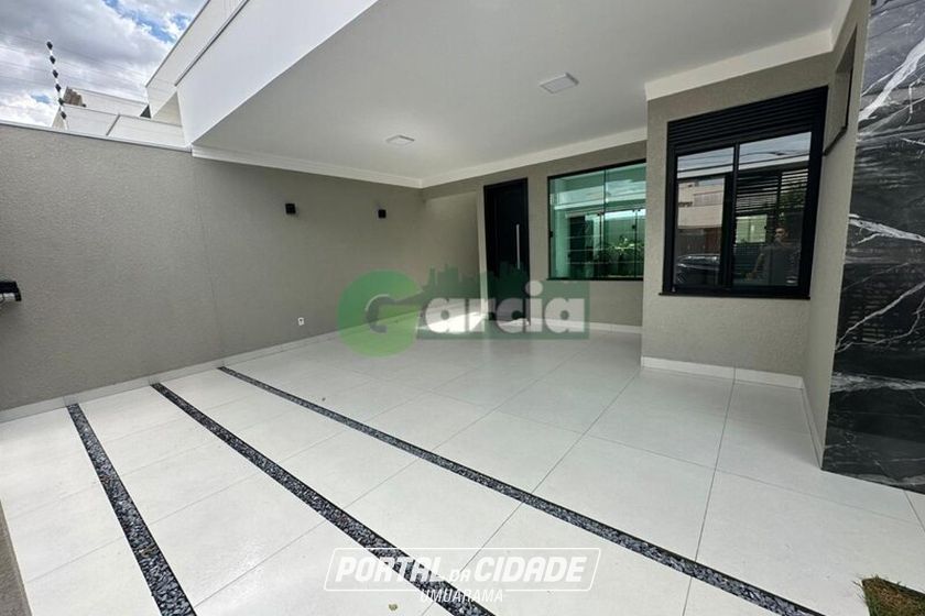 Casa &agrave; venda - 110m&sup2; - Jardim Cima
