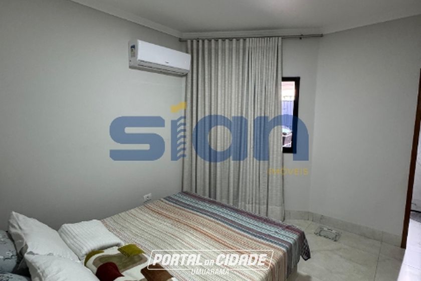 Casa &agrave; venda - 206m&sup2; - Jardim Para&iacute;so