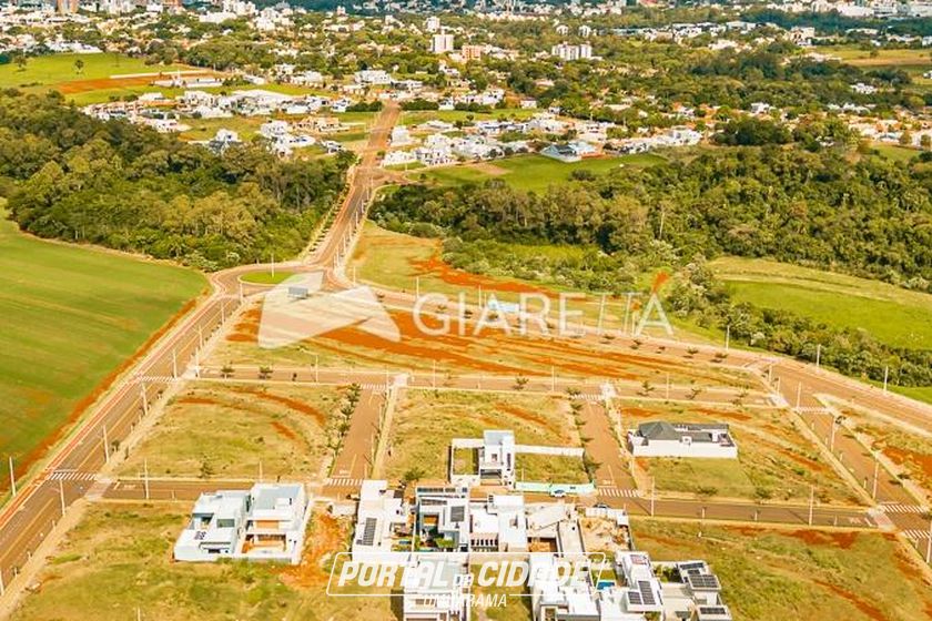Terreno &agrave; venda - 360m&sup2; - VILA INDUSTRIAL