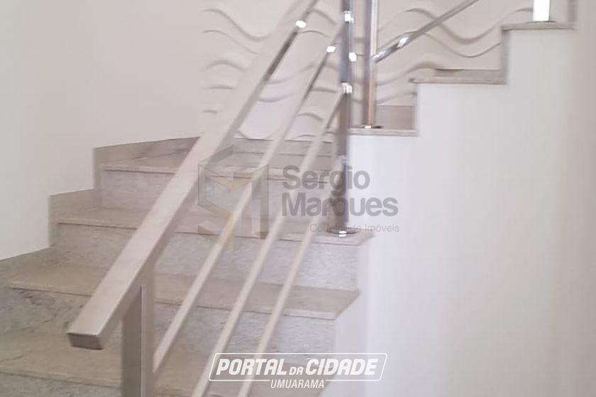 Casa &agrave; venda - 275m&sup2; - Condom&iacute;nio Royal Garden