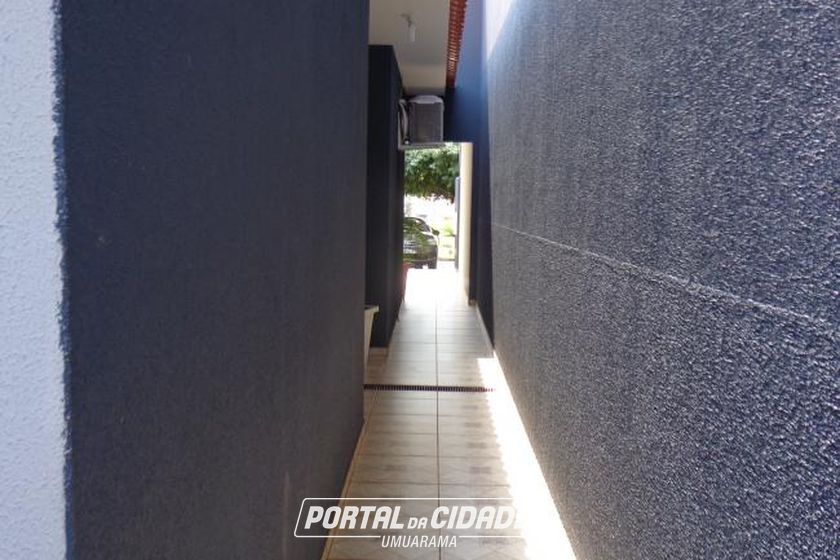 Casa &agrave; venda - 105m&sup2; - Jardim Cima