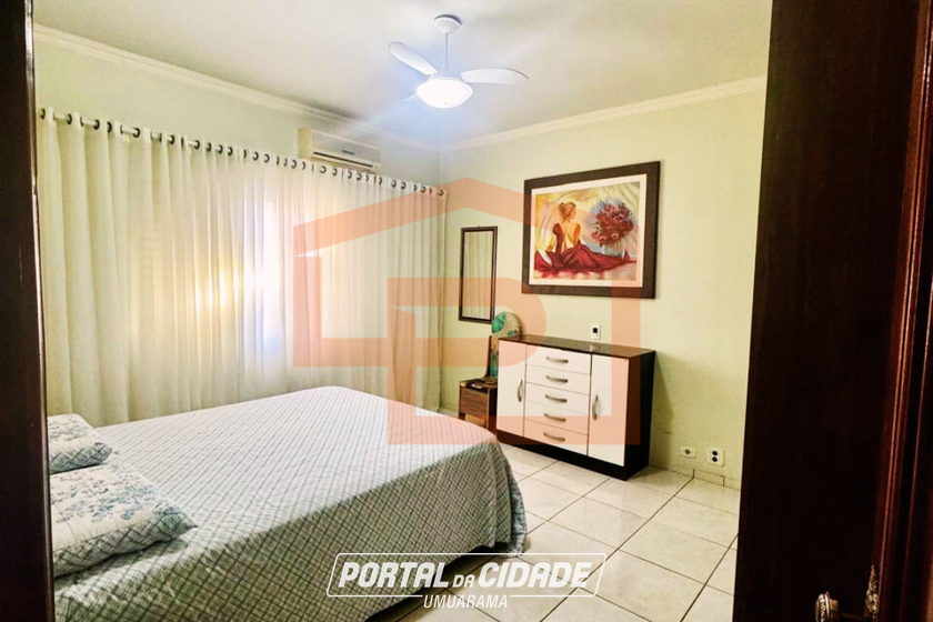 Casa &agrave; venda - 309m&sup2; - Zona III