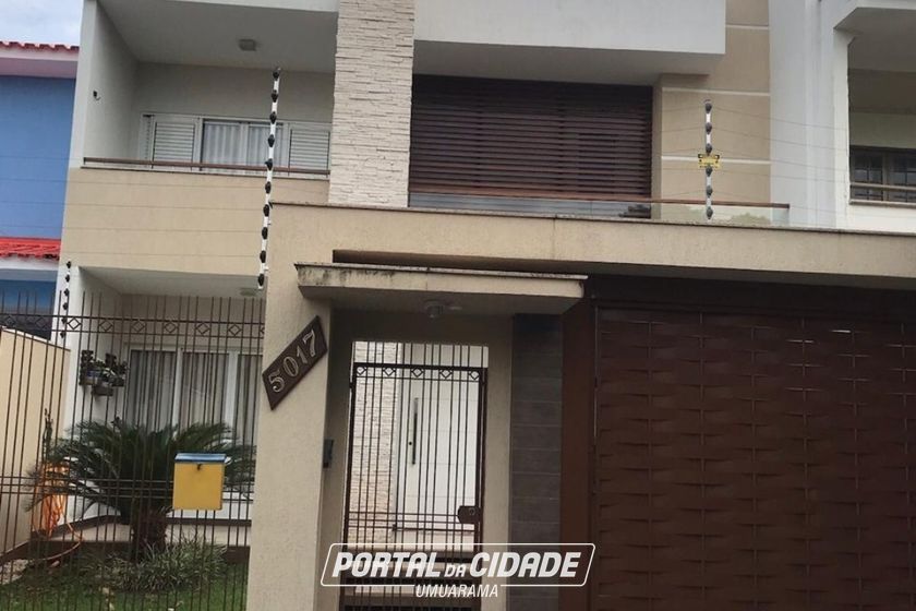 Sobrado &agrave; venda - 276m&sup2; - Zona II