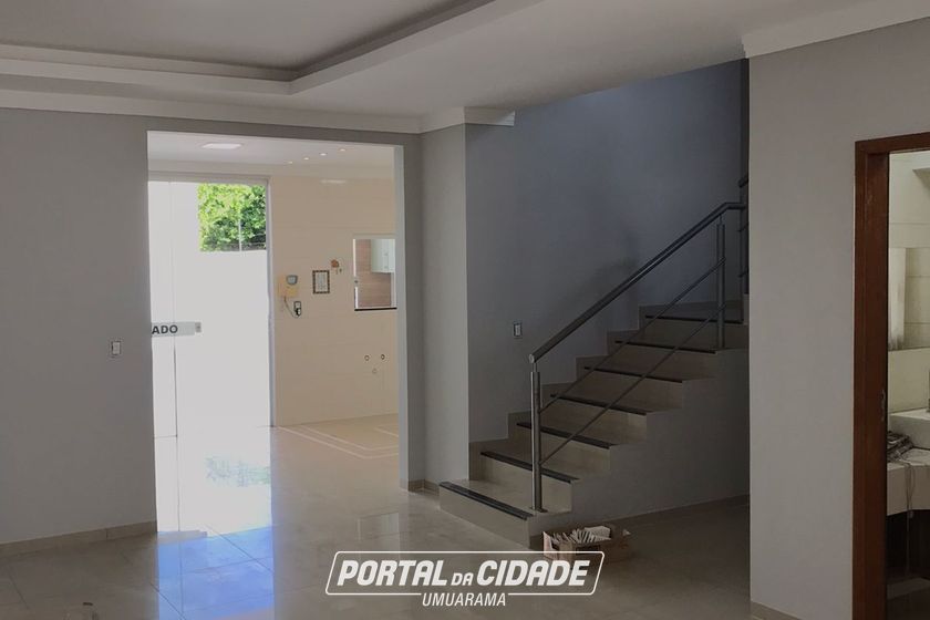 Sobrado &agrave; venda - 209m&sup2; - Zona III