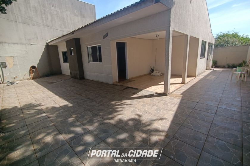 Casa &agrave; venda - 70m&sup2; - ZONA VI