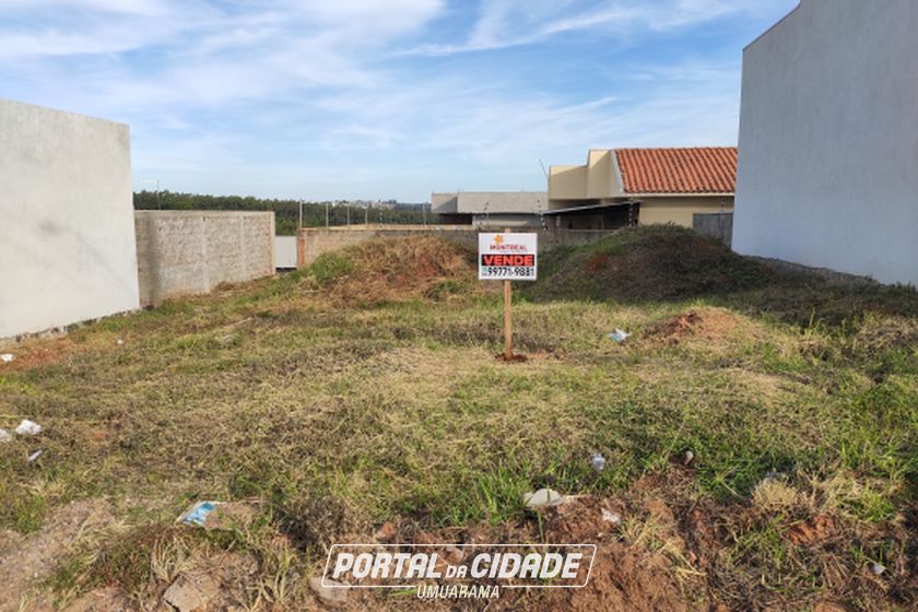 Terreno &agrave; venda - 180m&sup2; - Parque Residencial Montreal