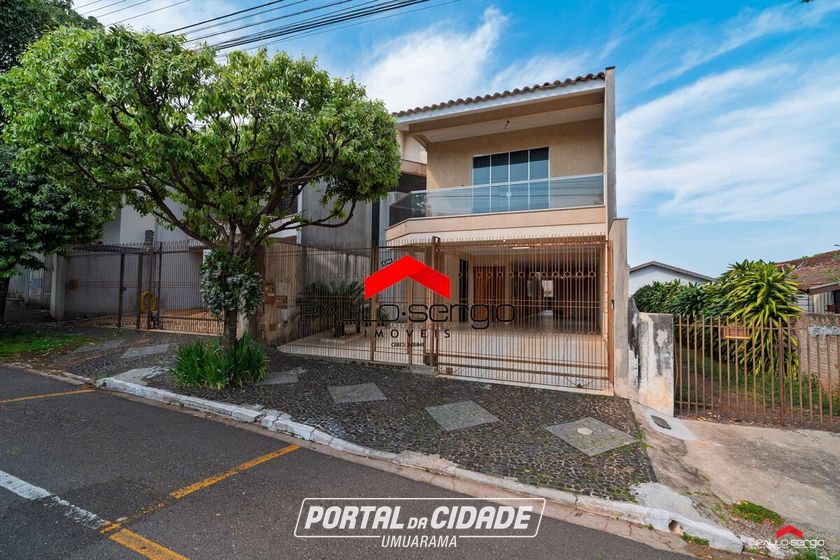 Sobrado &agrave; venda - 266m&sup2; - Zona II