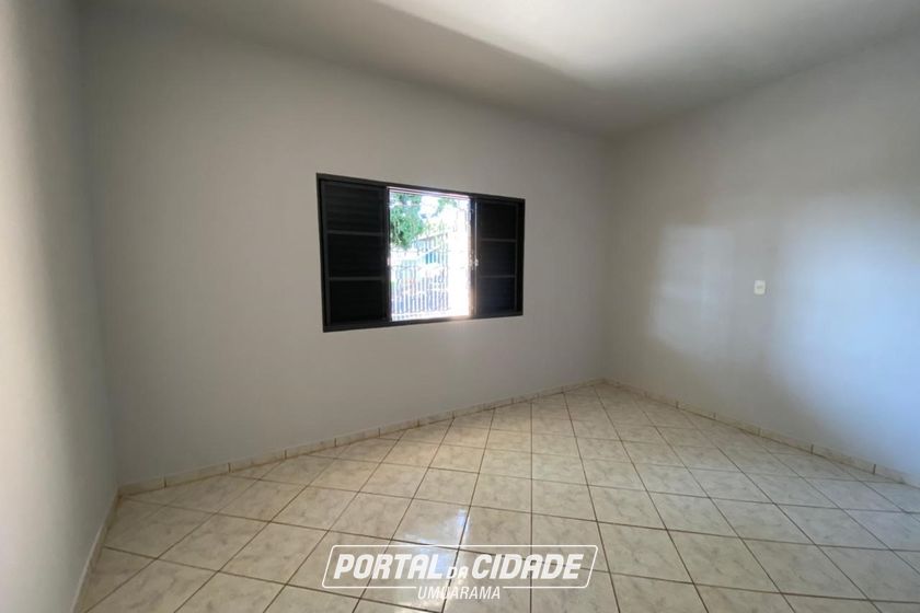 Casa &agrave; venda - 90m&sup2; - Zona IV