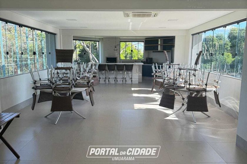 Terreno &agrave; venda - 610m&sup2; - Zona III