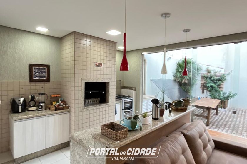 Casa &agrave; venda - 345m&sup2; - Jardim Tamoio