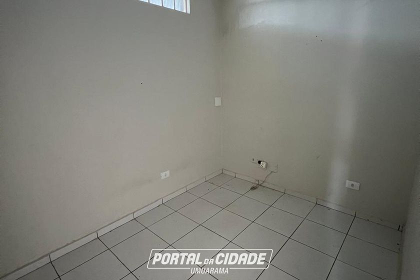 Sala Comercial para alugar - 120m&sup2; - Zona 1 A