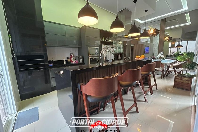 Casa &agrave; venda - 200m&sup2; - Lago Aratimbo