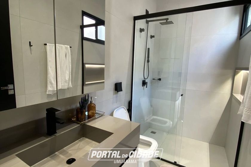 Casa &agrave; venda - 190m&sup2; - Jardins de Versailles