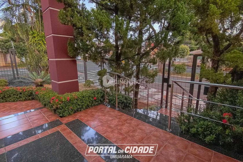 Casa &agrave; venda - 510m&sup2; - Zona II