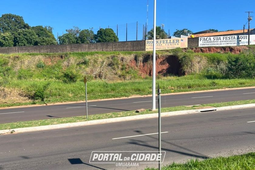 Terreno &agrave; venda - 400m&sup2; - Avenida Portugal