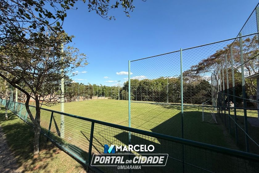 Terreno &agrave; venda - 610m&sup2; - Zona III