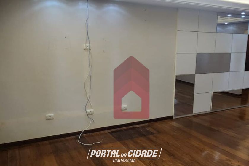 Casa para alugar - 332m&sup2; - Zona I